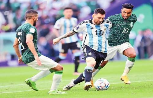 翟晓川：面对困难需要每个人的无私和牺牲